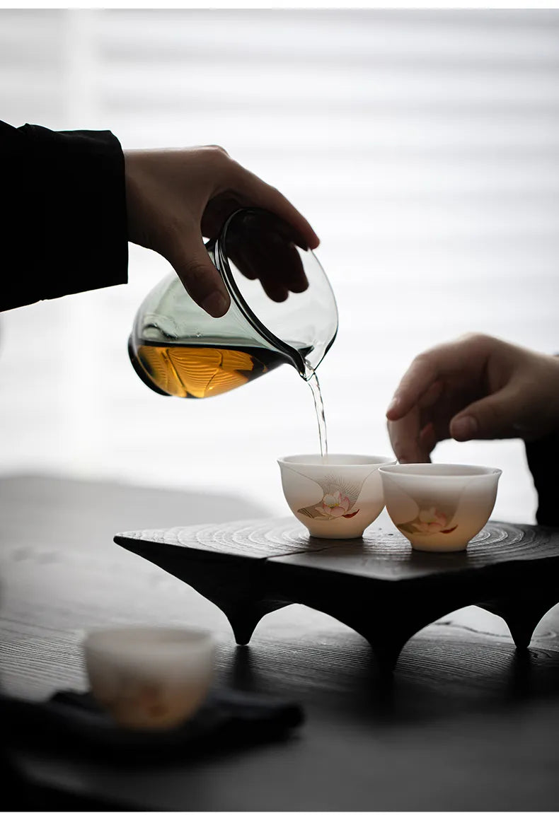“Muhe” Lotus-Inspired Travel Gongfu Tea Cup – Elegant, Portable, Zen-Inspired