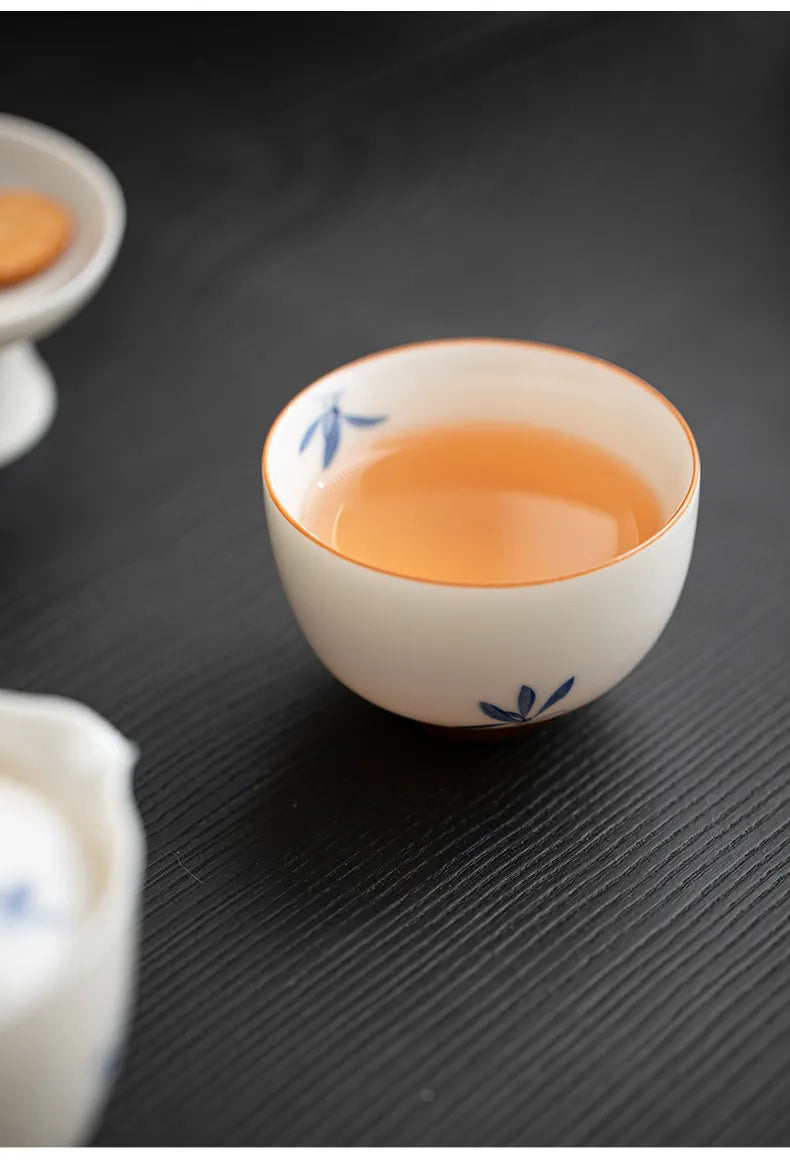 “Autumn Orchid” Fast-Brew Travel Tea Cup – Inspired by Gentle Waters and Graceful Blooms