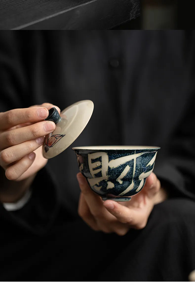 Hand-Painted Lotus Gaiwan – “Fortune Arises from Vitality” Covered Tea Bowl for Gongfu Brewing