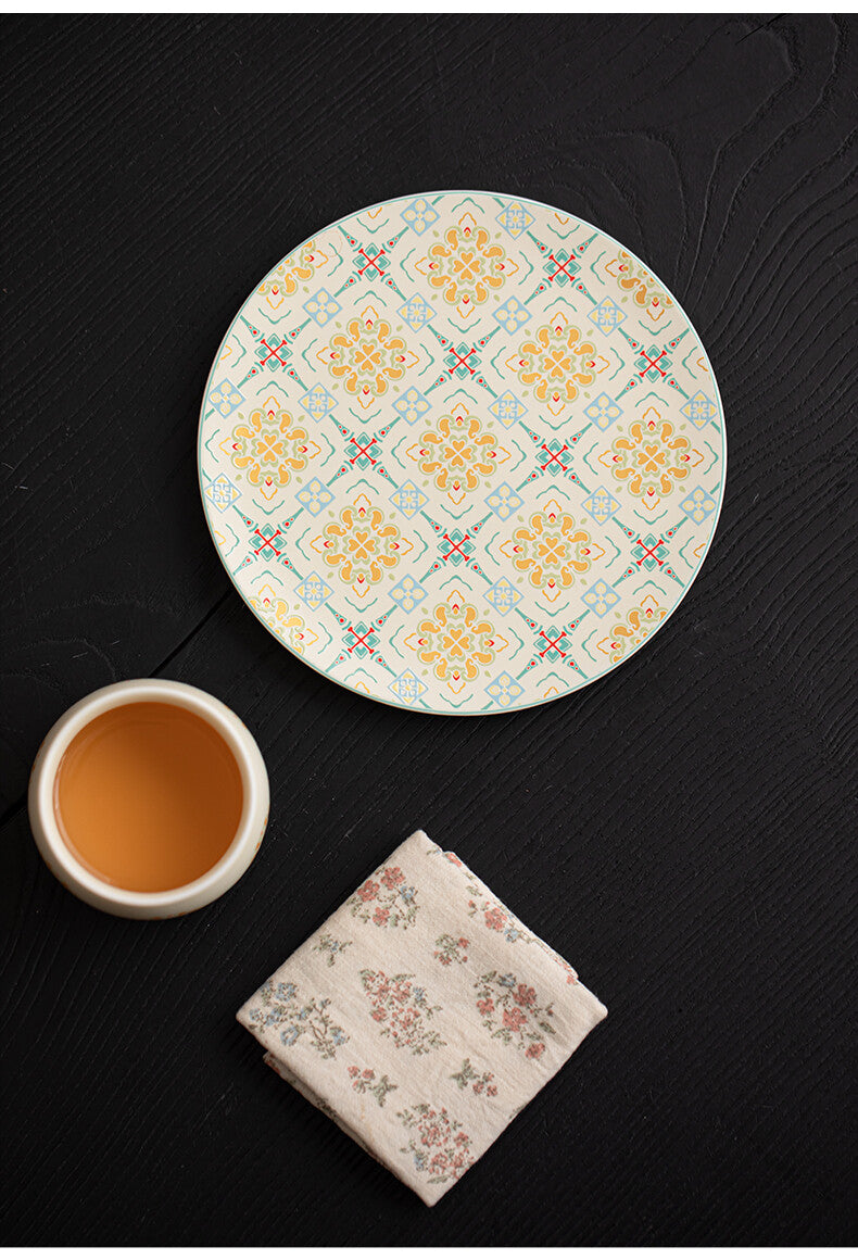 Baoxiang Pattern Cream Yellow Round Pot Bearing