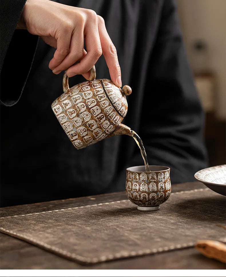 "Ten Thousand Buddhas Square Teapot"