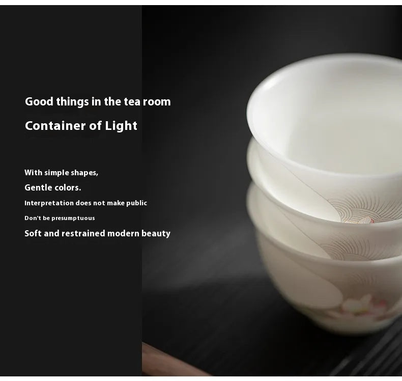 “Muhe” Lotus-Inspired Travel Gongfu Tea Cup – Elegant, Portable, Zen-Inspired