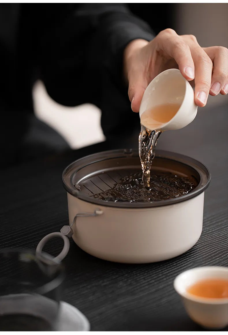 Portable Kungfu Tea Cup Set – “Carry a Breeze” Travel Teacup for One