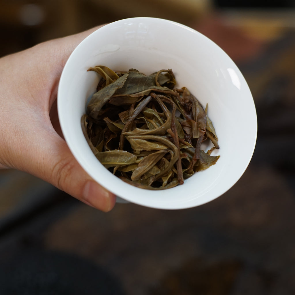 2022 Bangdong Ancient Tree Raw Pu-erh Tea – Estate-Grown from Core Origin