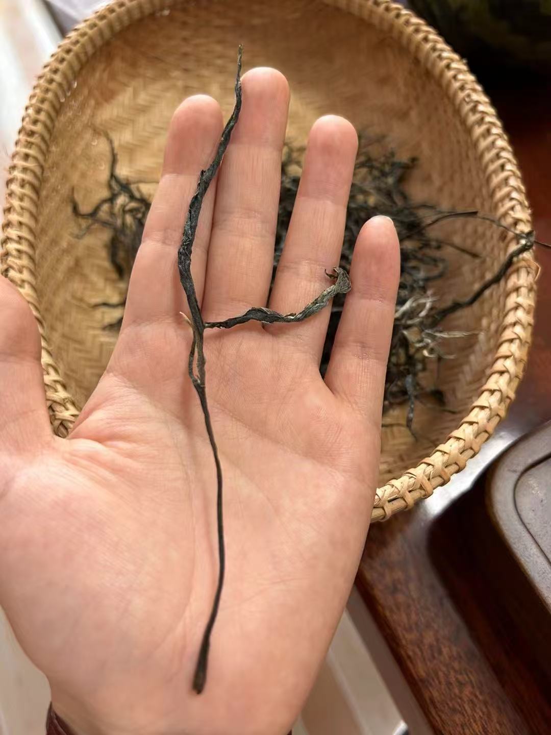 2023 Bai Hua Tan (Loose Leaf) "The King of Wild Charm" — A Taste Poem from the Primal Forest