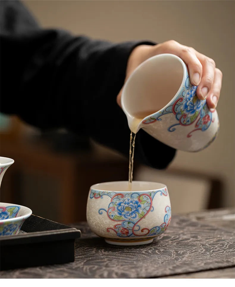 Peony Tea Cup – Elegant Floral Design for Gongfu Tea Tasting