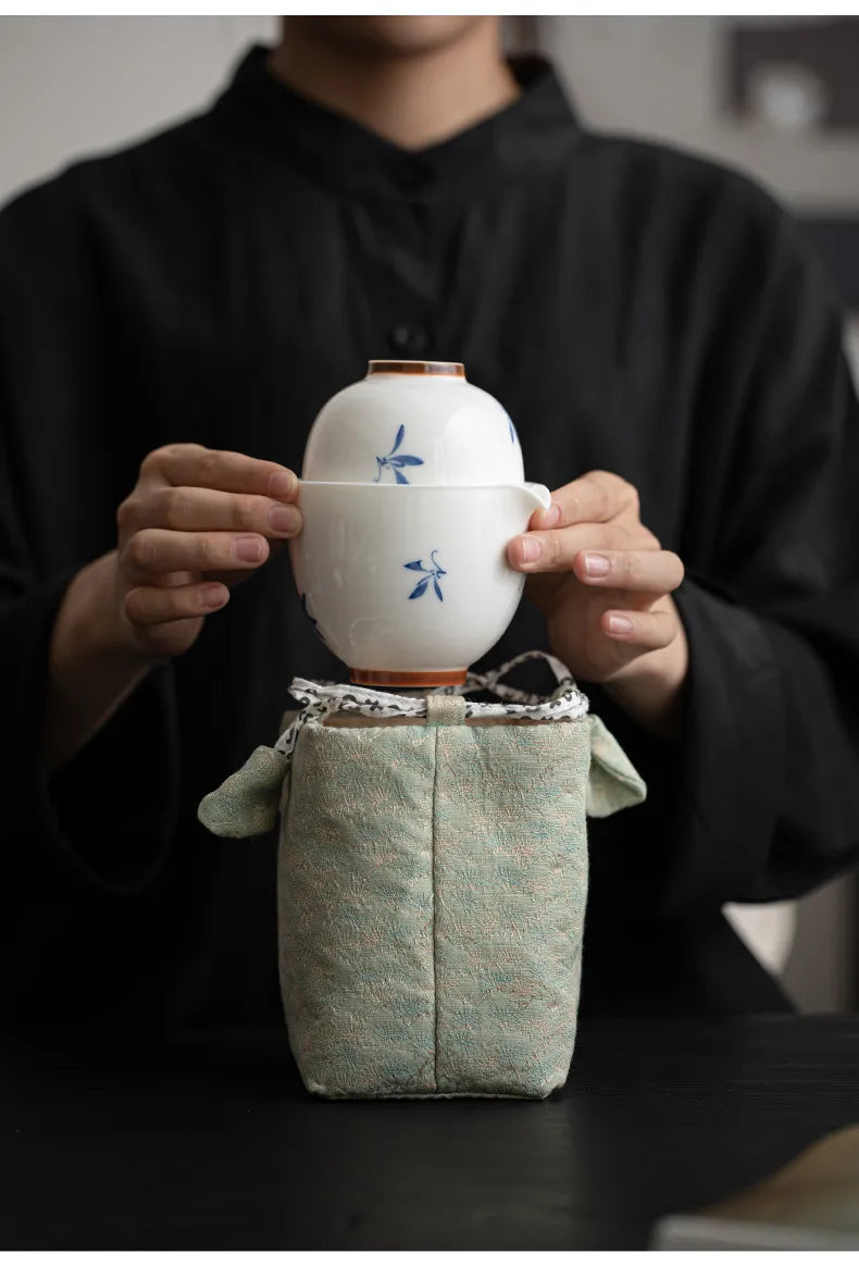 “Autumn Orchid” Fast-Brew Travel Tea Cup – Inspired by Gentle Waters and Graceful Blooms