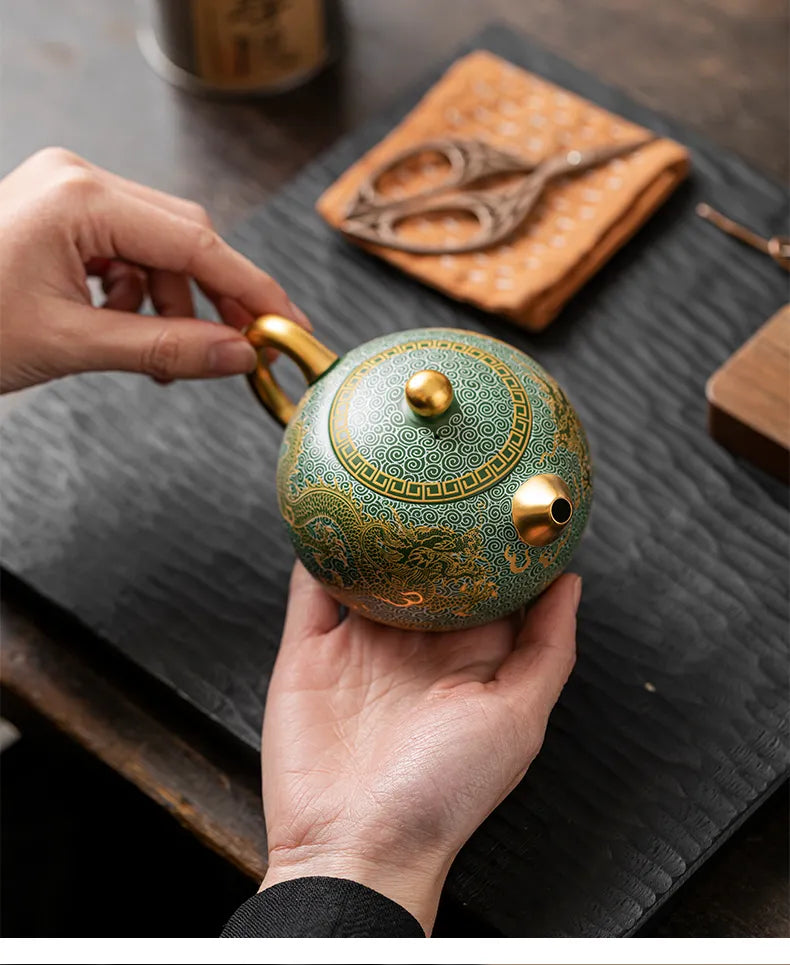 "Twin Dragons Playing with a Pearl – Xishi-style Teapot"